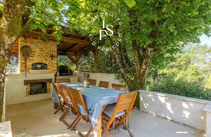Manoir avec 3 Gîtes et 2 piscines, Villefranche du Perigord — photo 4