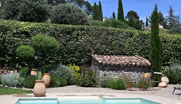 Villa / Maison 6 pièces  à vendre Cotignac 83570