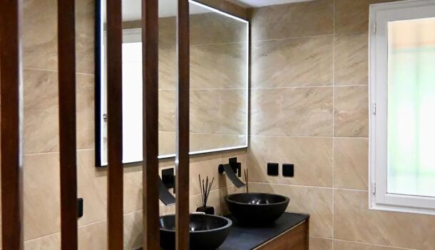 Villa / Maison 6 pièces  à vendre Cotignac 83570