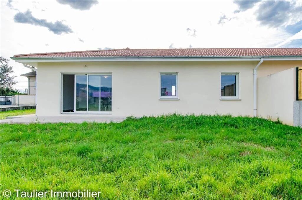 Villa / Maison  T4 à louer Chatte 38160