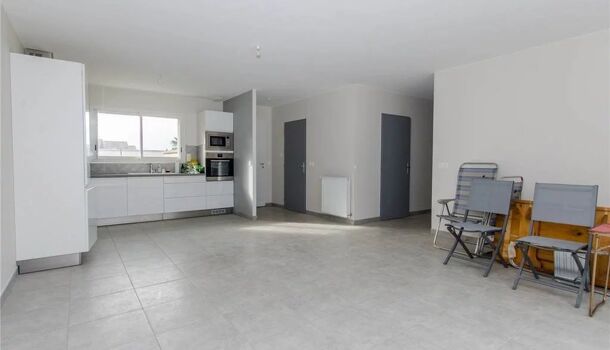 Villa / Maison 4 pièces  à louer Chatte 38160