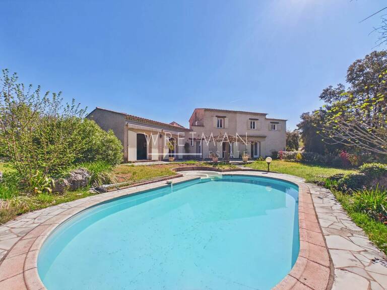 Villa familiale avec piscine - Montauroux — photo 1