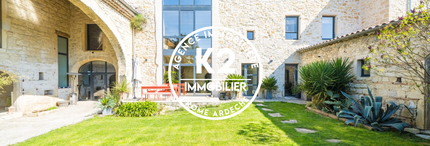 Maison 11 Pièces 423 m² à vendre à Allan (26780)