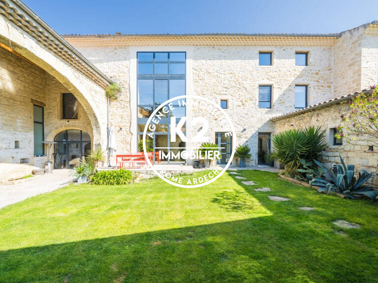 L'exception n'attend plus que vous , 420 m² de prestige. Le res — photo 1