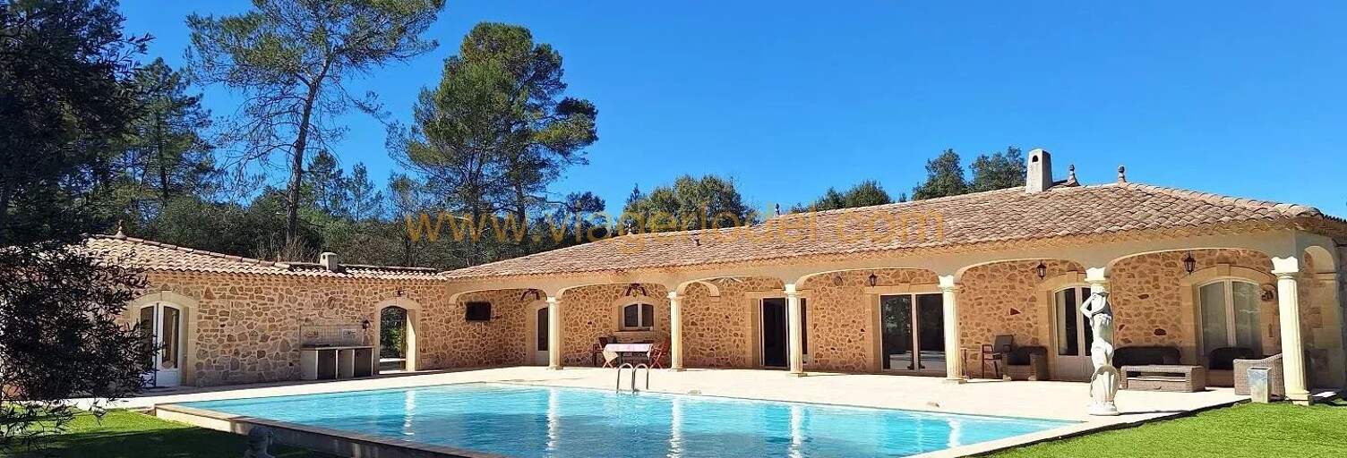 Maison 5 Pièces 177 m² à vendre à Les Arcs (83460)