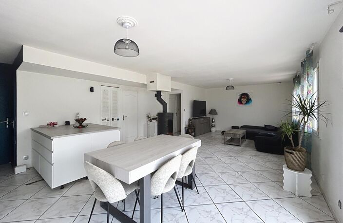 MAISON 4 PIÈCES   PROCHE DES COMMODITÉS — photo 4