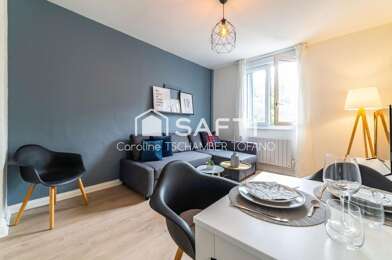 Appartement 3 pièces 740 €