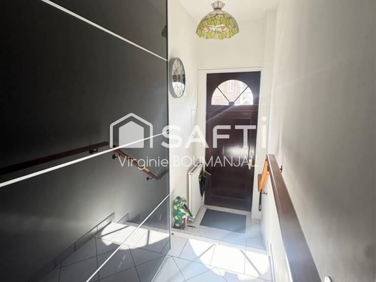 Maison 4 chambres quartier saint honoré avec dépendances et jardin clos. — photo 1