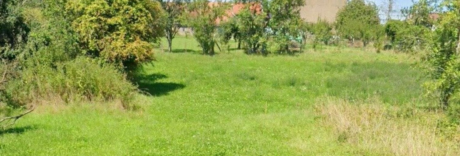 Terrain  684 m² à vendre à Rémeling (57480)