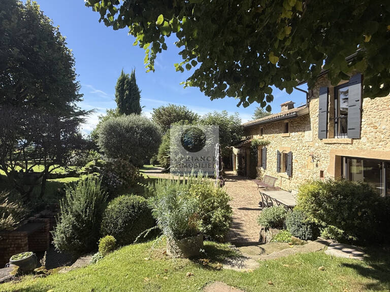 Propriété de caractère avec piscine — photo 1