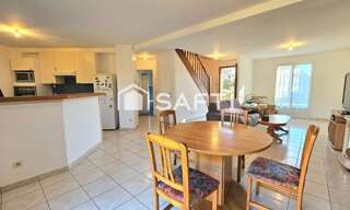 Maison 7 Pièces 123 m² à vendre à Bazainville (78550)