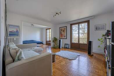 Appartement 4 pièces 305000 €