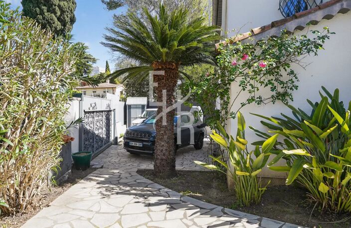 Achat/ Vente Villa Cannes à pieds des commerces — photo 3