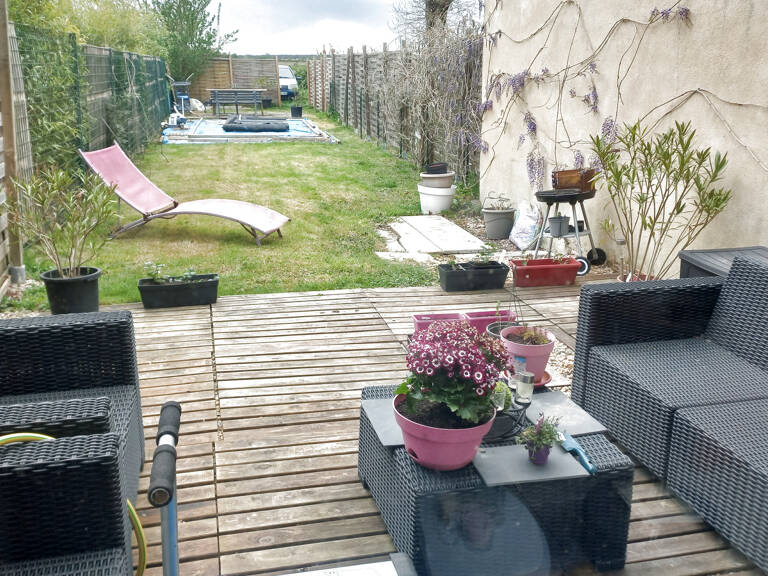 PAREMPUYRE - MAISON DE VILLE T3 SUR UNE PARCELLE DE 300 M2 — photo 1