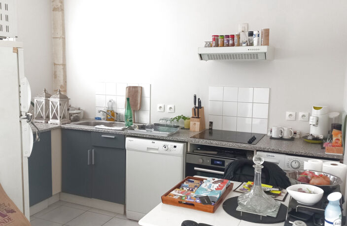 PAREMPUYRE - MAISON DE VILLE T3 SUR UNE PARCELLE DE 300 M2 — photo 3
