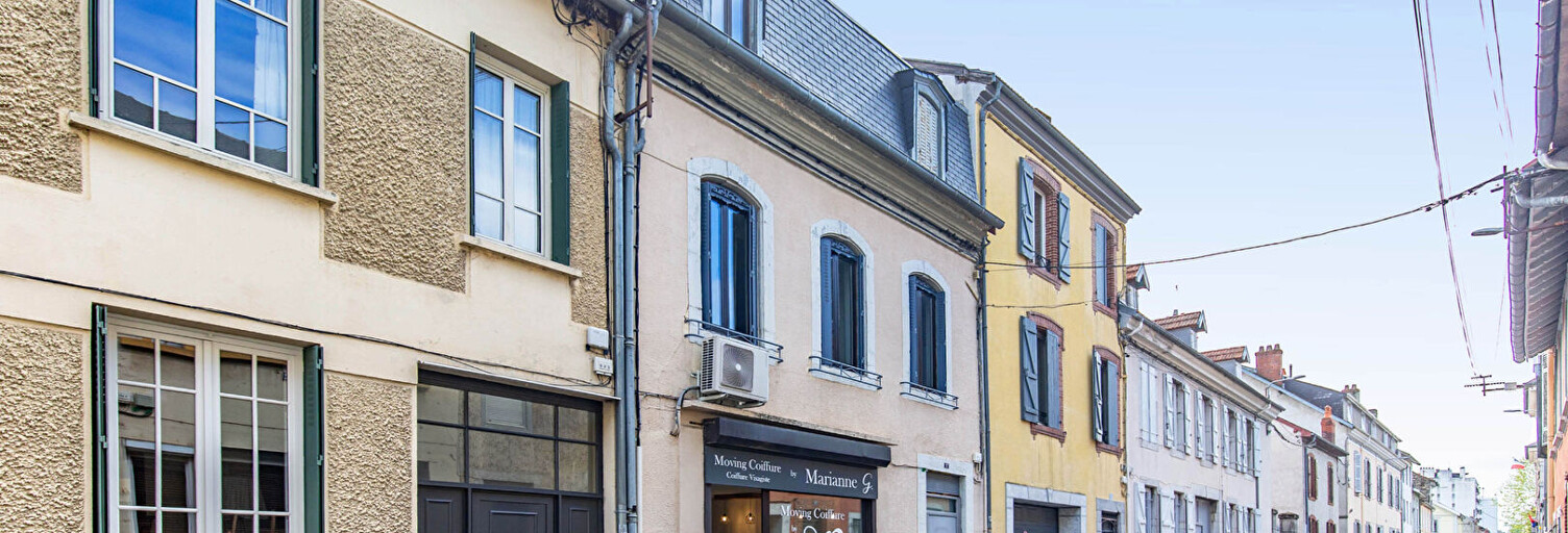 Immeuble  211 m² à vendre à Tarbes (65000)