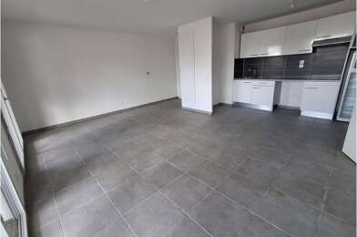Appartement 3 pièces 846 €