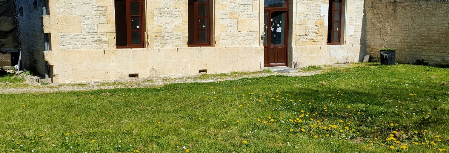 Maison 7 Pièces 163 m² à vendre à Le Seure (17770)