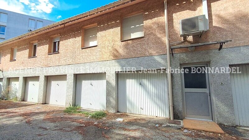 Immeuble  T1 à vendre Bagnols-sur-Cèze 30200