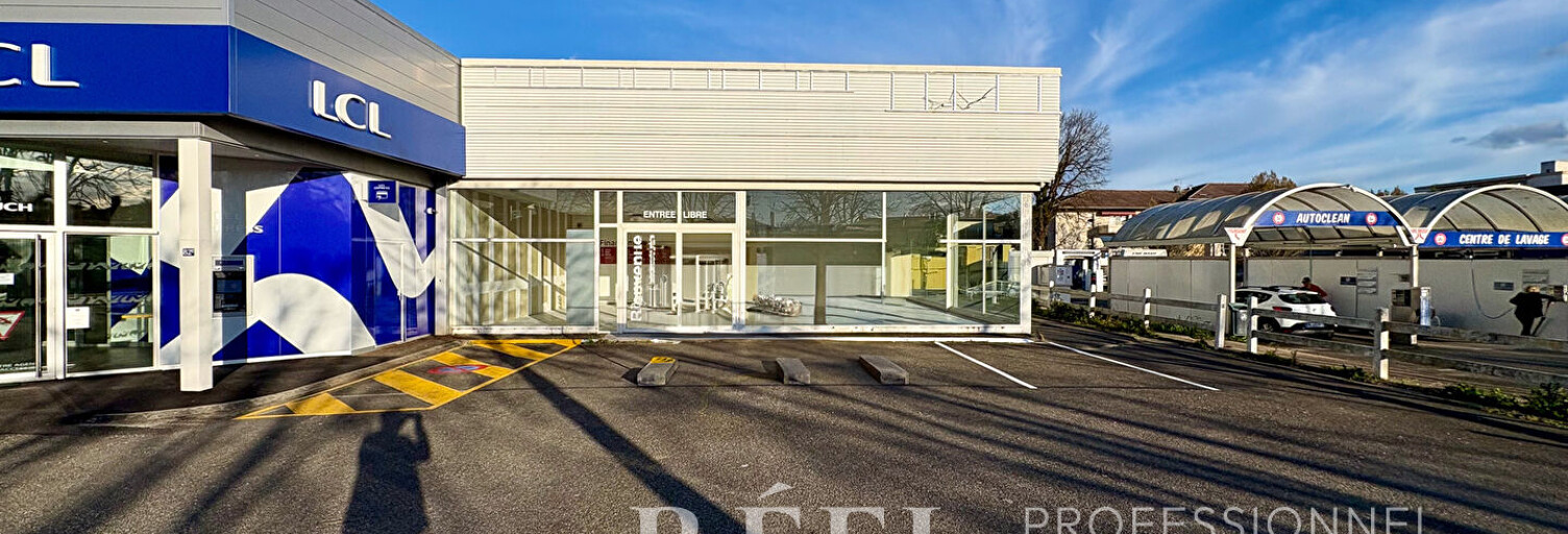 Commerce 1 Pièce 324 m² à louer à Auch (32000)