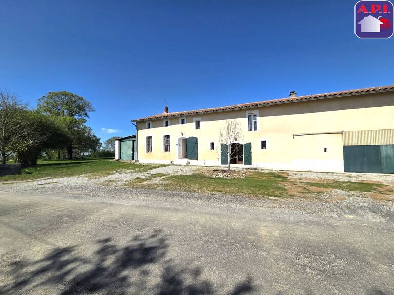 Maison 8 pièces 220 m² — photo 1