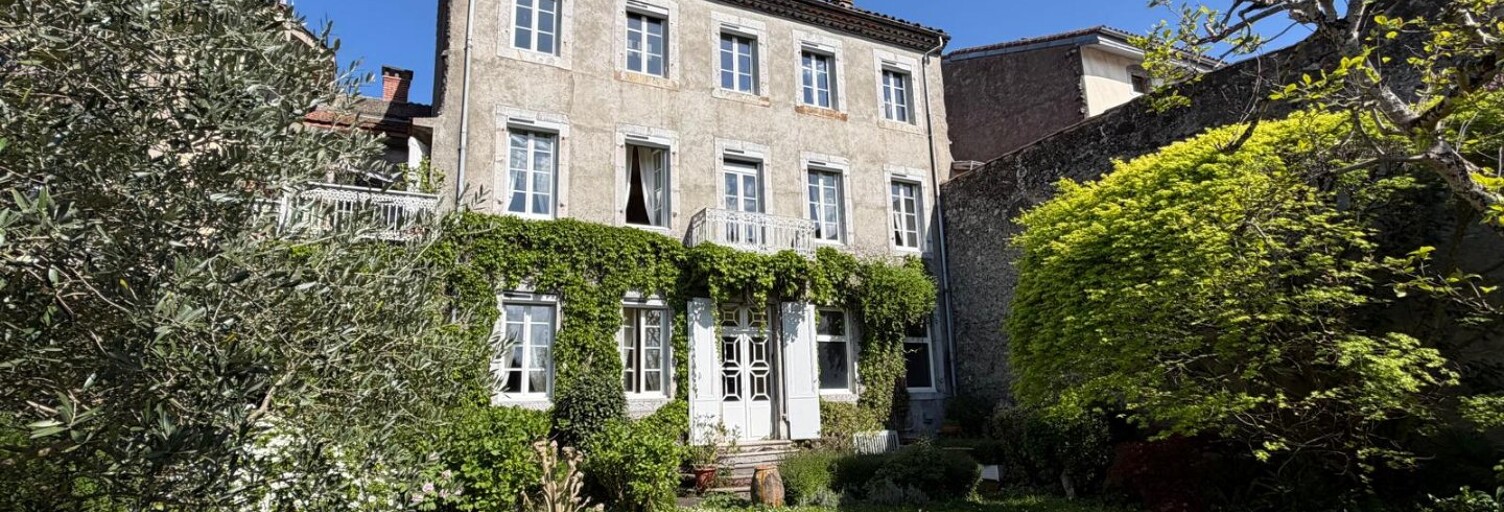 Maison 11 Pièces 397 m² à vendre à Saint-Girons (09200)