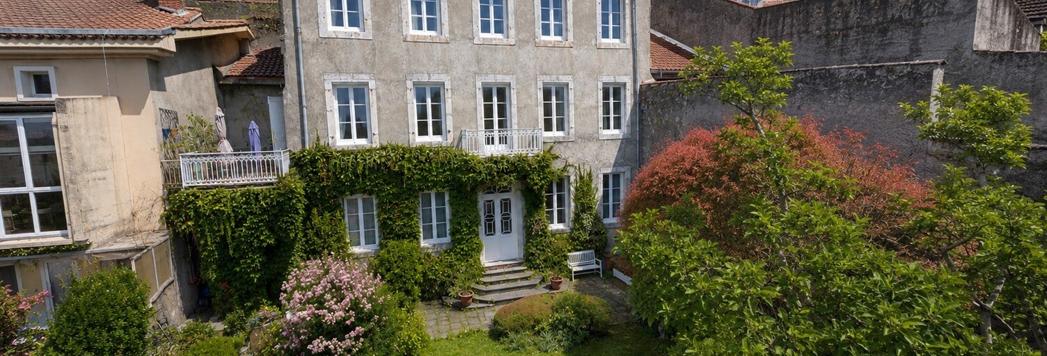 Maison 11 Pièces 397 m² à vendre à Saint-Girons (09200)