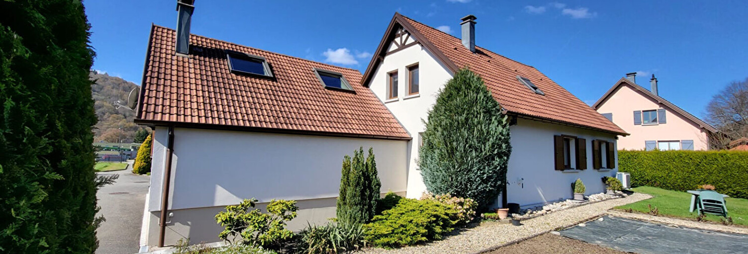 Maison 9 Pièces 141 m² à vendre à Ranspach (68470)