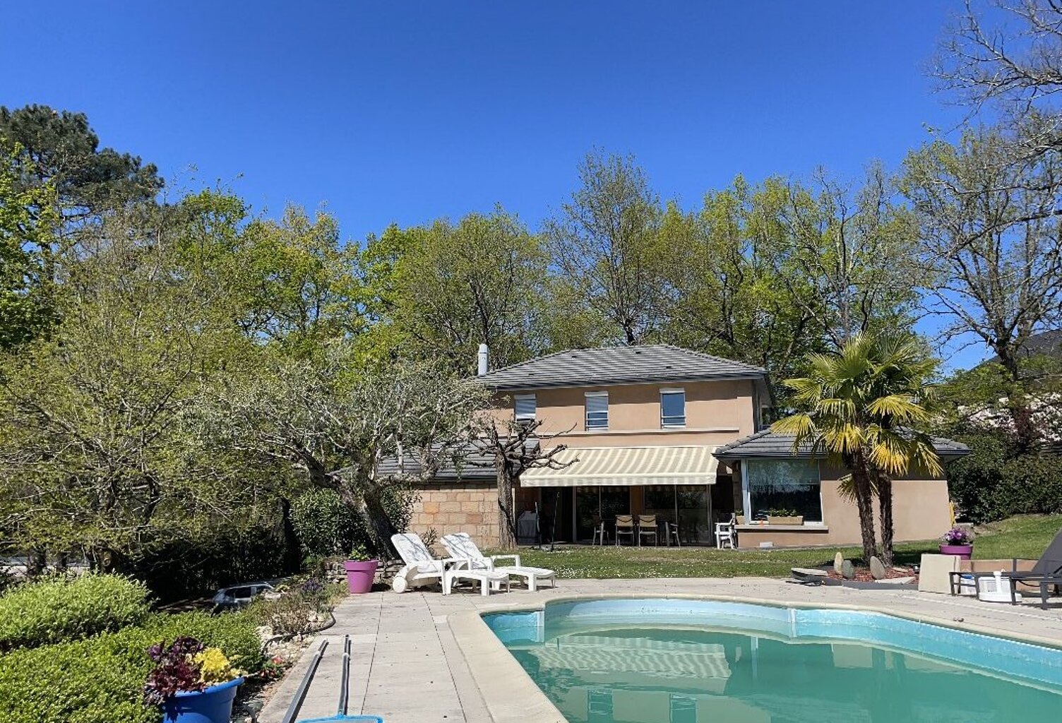 Maison contemporaine — photo 1