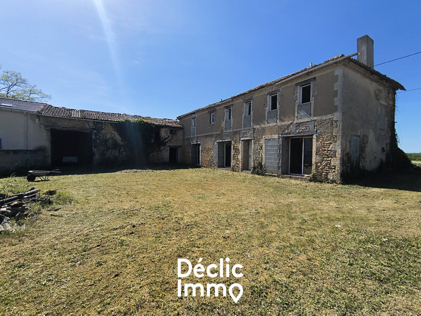 Villa / Maison  T2 à vendre Assais-les-Jumeaux 79600