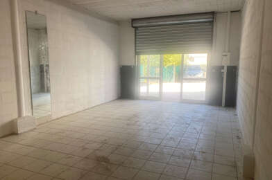 Commerce  800 €