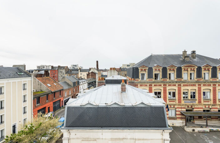 APPARTEMENT - 58M2 - SECTEUR MASSILLON - BALCON - GARAGE — photo 2