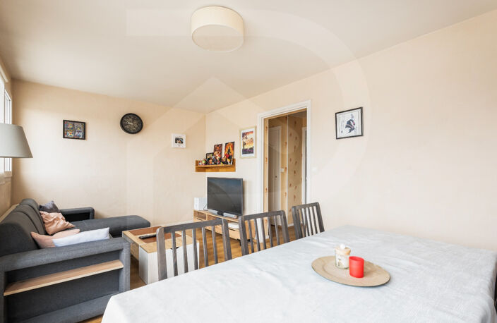 APPARTEMENT - 58M2 - SECTEUR MASSILLON - BALCON - GARAGE — photo 5