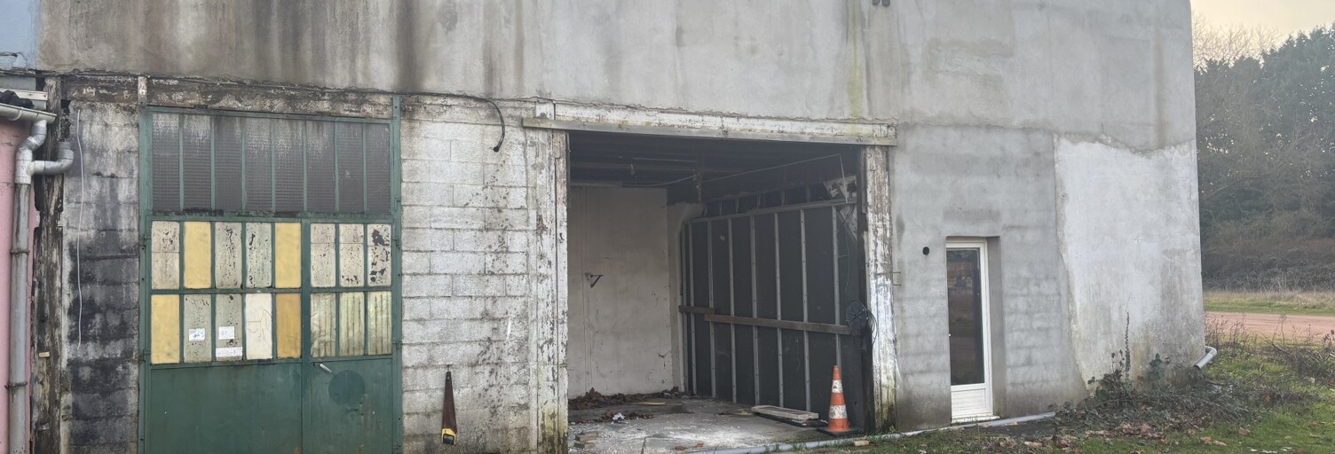 Immeuble  85 m² à vendre à Montceau-les-Mines (71300)