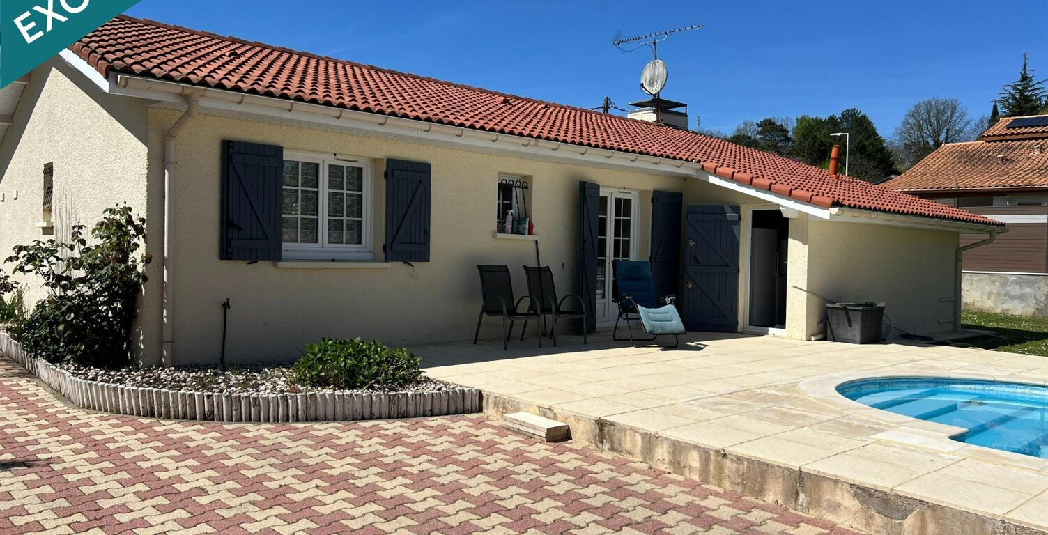 MAISON 105 M2 AVEC PISCINE ET GARAGE DOUBLE — photo 1