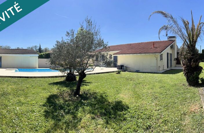 MAISON 105 M2 AVEC PISCINE ET GARAGE DOUBLE — photo 3