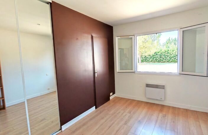 Maison 150 M2 avec piscine, double garage et suite/studio — photo 5