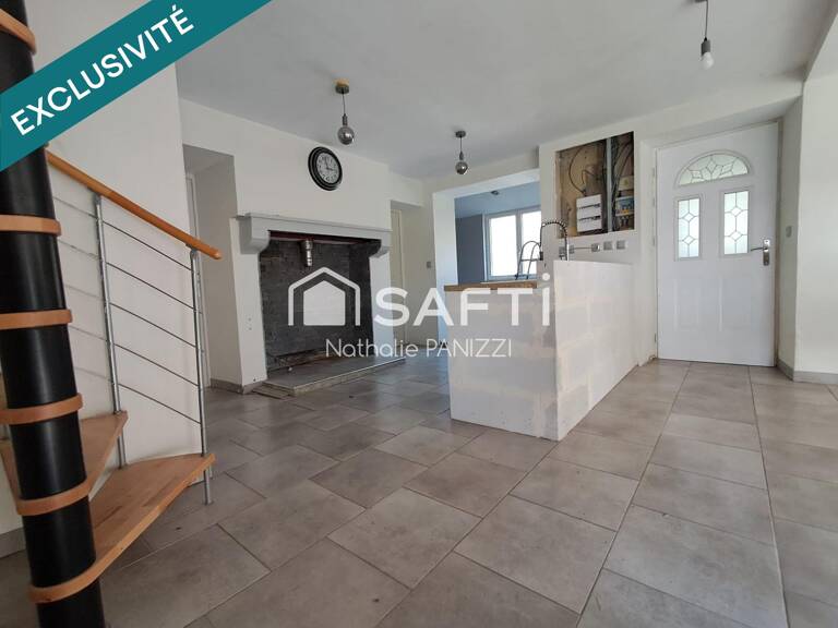 Maison au calme en partie rénovée à 10 min de Cercy la Tour — photo 1