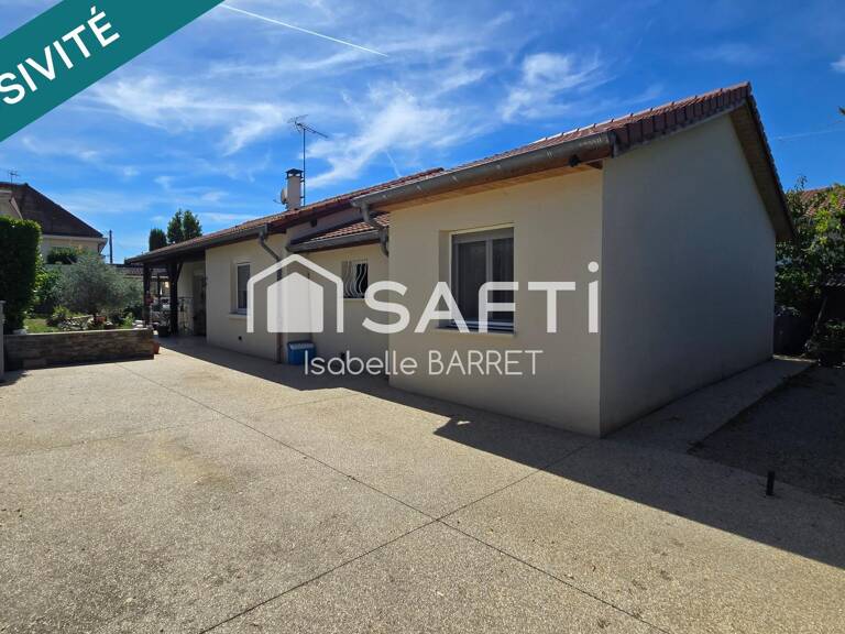 Maison familiale de plain pied avec piscine au calme absolu — photo 1