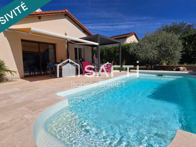 Maison familiale de plain pied avec piscine au calme absolu — photo du bien