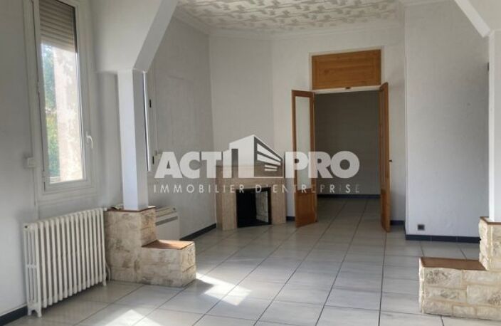 Entrepot à vendre — photo 4