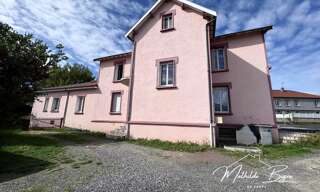 Immeuble  230 m² à vendre à Charbonnier-les-Mines (63340)