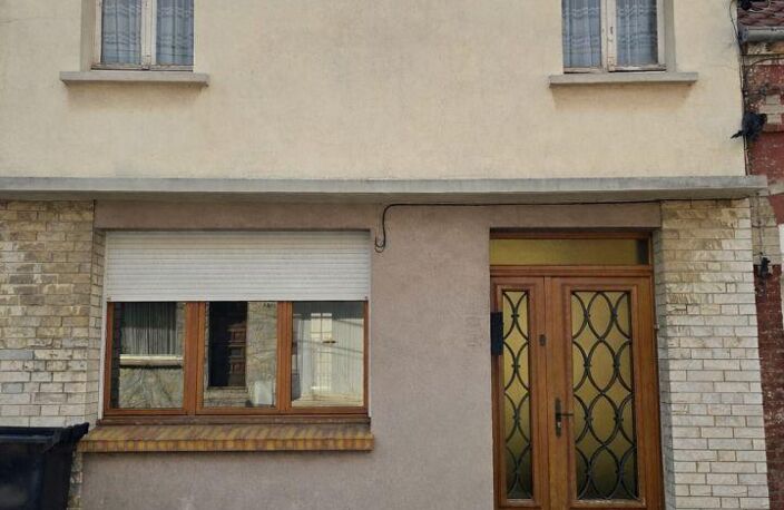 Vente Maison/villa 3 pièces — photo 2