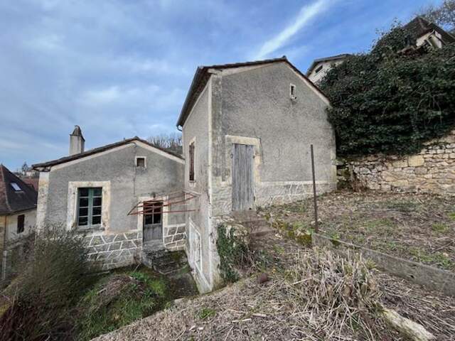 Maison en pierre de 3 pièces principales — photo du bien