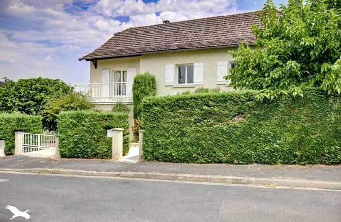 Vente maison 7 pièces 137 m² Brive-la-Gaillarde (19100) — photo 2