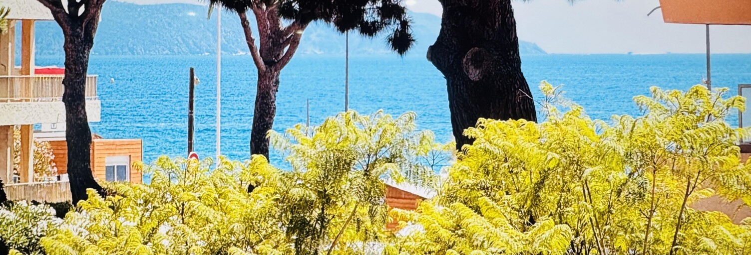 Appartement 2 Pièces 45 m² à vendre à Cavalaire-sur-Mer (83240)