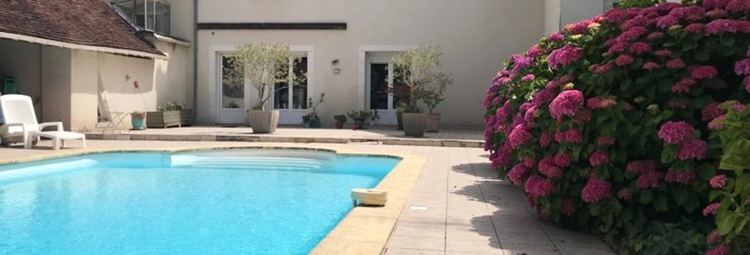 Maison 5 Pièces 117 m² à vendre à Mehun-sur-Yèvre (18500)