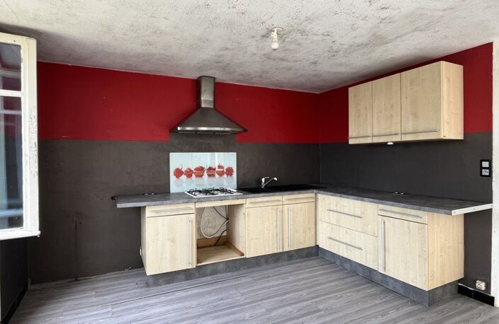 Maison de bourg de 5 pièces principales — photo 2