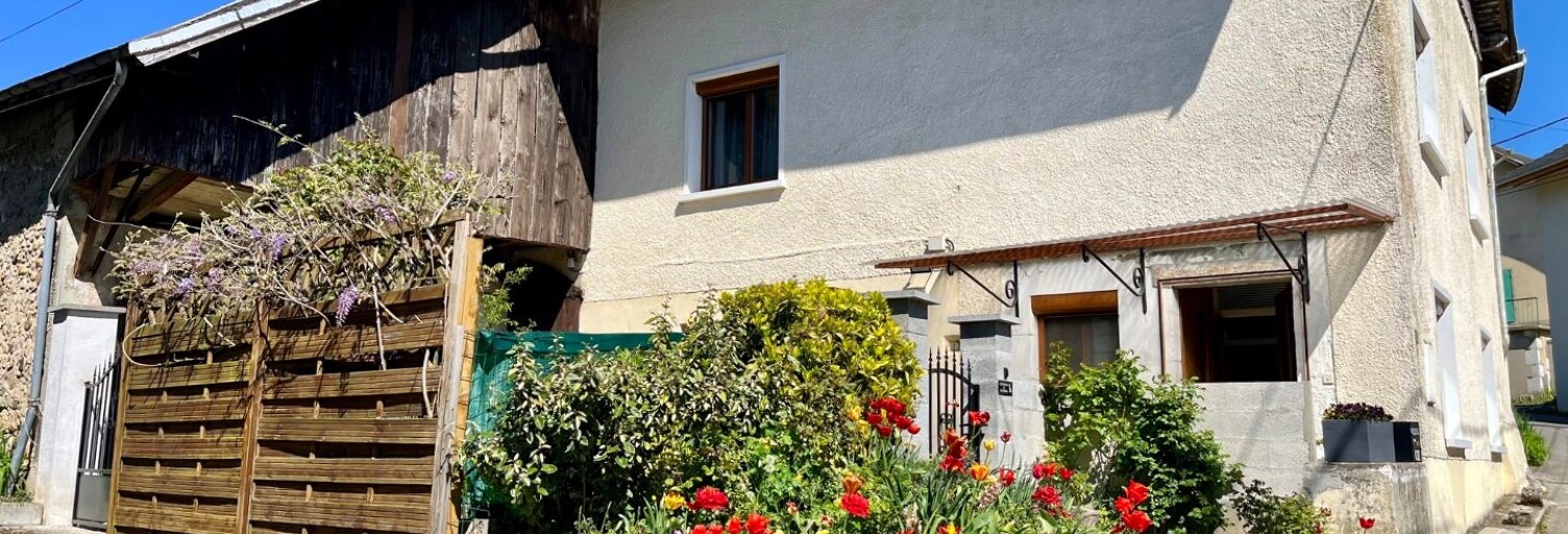 Immeuble  272 m² à vendre à Moye (74150)