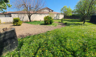 Terrain  523 m² à vendre à Villemoirieu (38460)